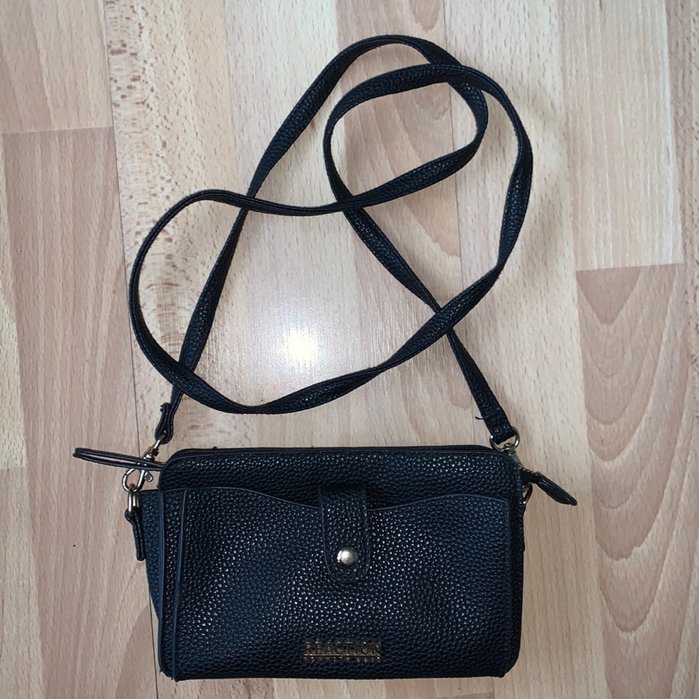 Reaction by Kenneth Cole crossbody
